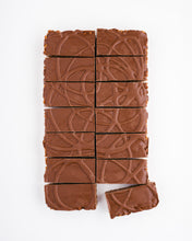 Load image into Gallery viewer, Crispy Slice