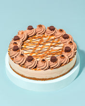 Load image into Gallery viewer, Rolo Cheesecake (12 - 14 portions)