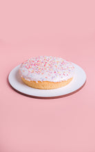 Load image into Gallery viewer, Old School Cake