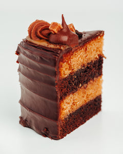 Salted Caramel & Chocolate Cake