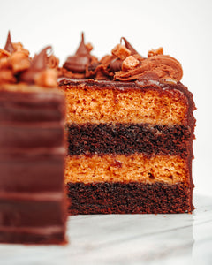 Salted Caramel & Chocolate Cake