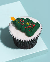 Load image into Gallery viewer, Christmas Cupcakes (Box of 6)
