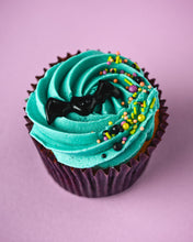 Load image into Gallery viewer, Halloween cupcakes
