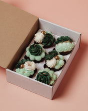 Load image into Gallery viewer, Cupcake Box (options available)
