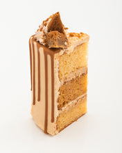 Load image into Gallery viewer, Biscoff Blondie Cake
