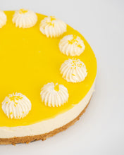 Load image into Gallery viewer, Lemon Cheesecake (12 - 14 portions)
